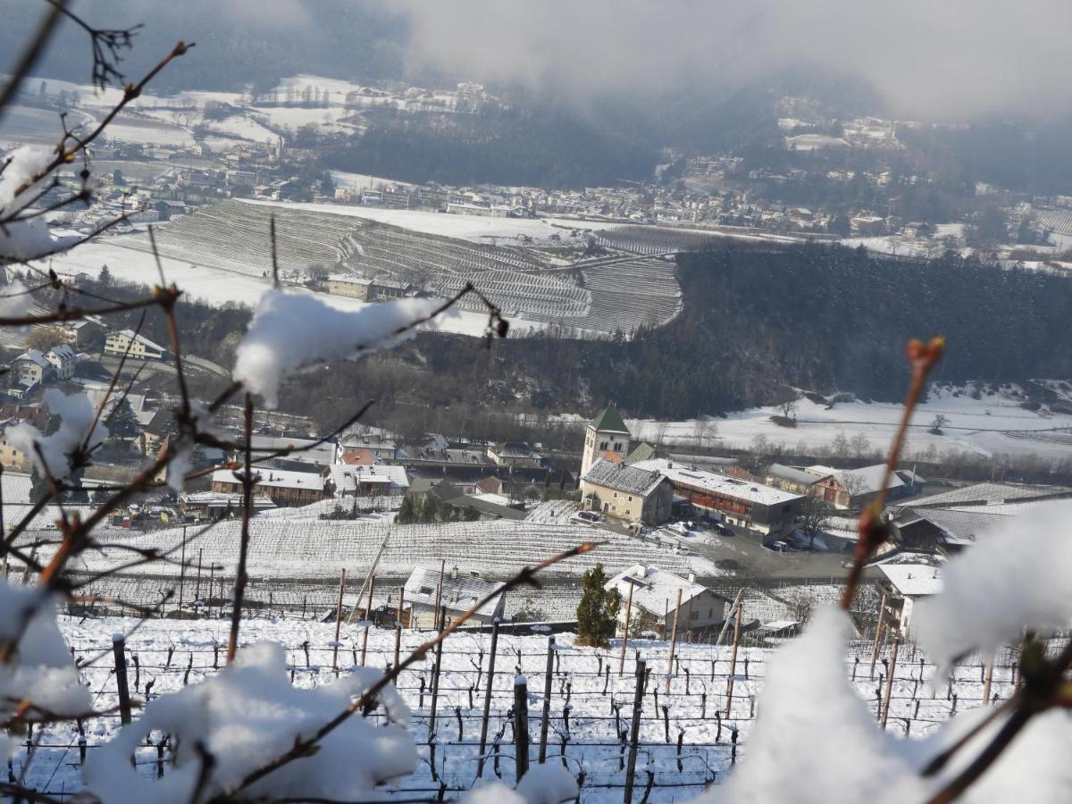 Strasserhof Tenuta-Weingut Vahrn エクステリア 写真